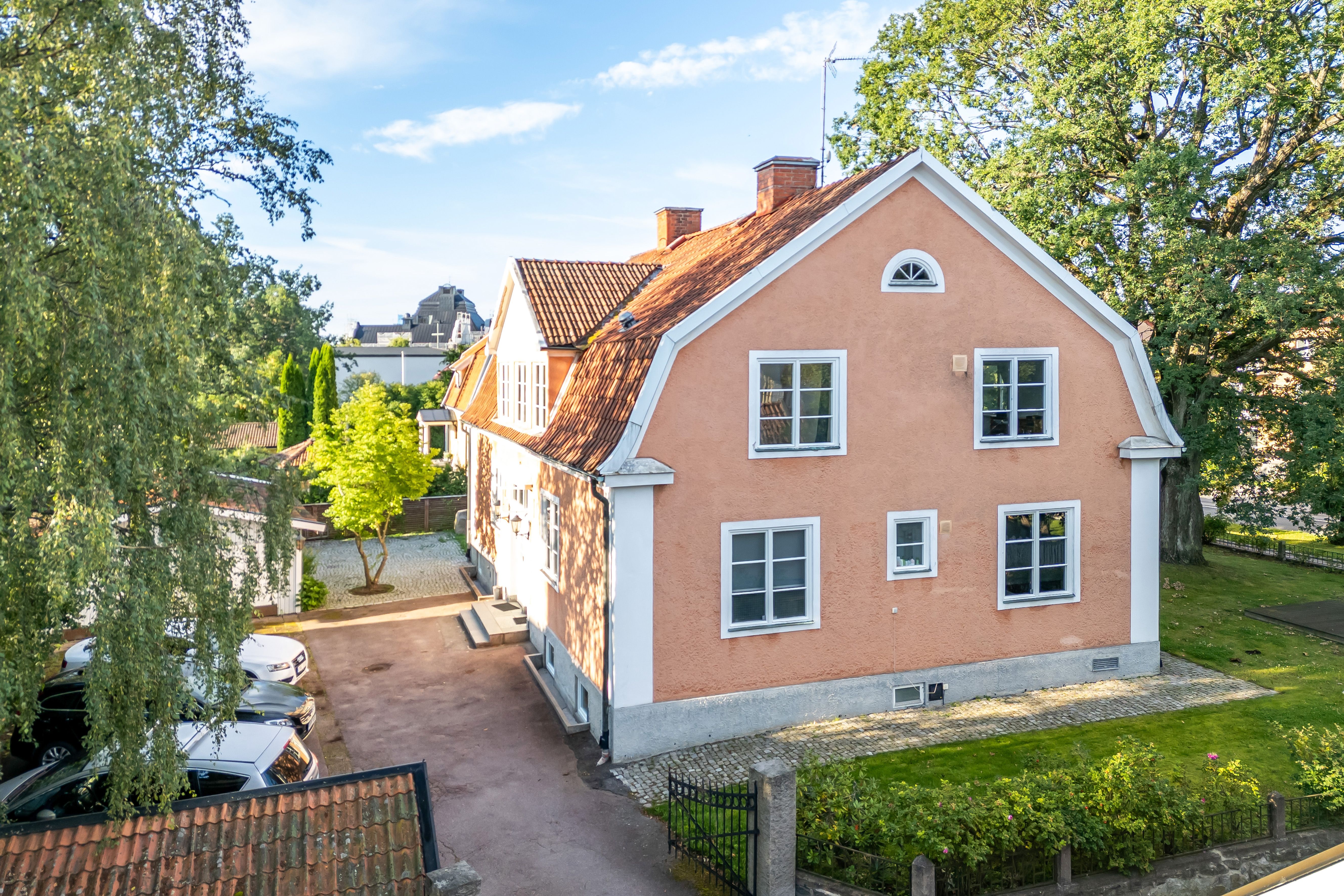 Kristiansborgsallén 8, 722 19, VÄSTERÅS